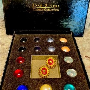 Vintage Joan Rivers Gold and Ruby clip-on Earrings